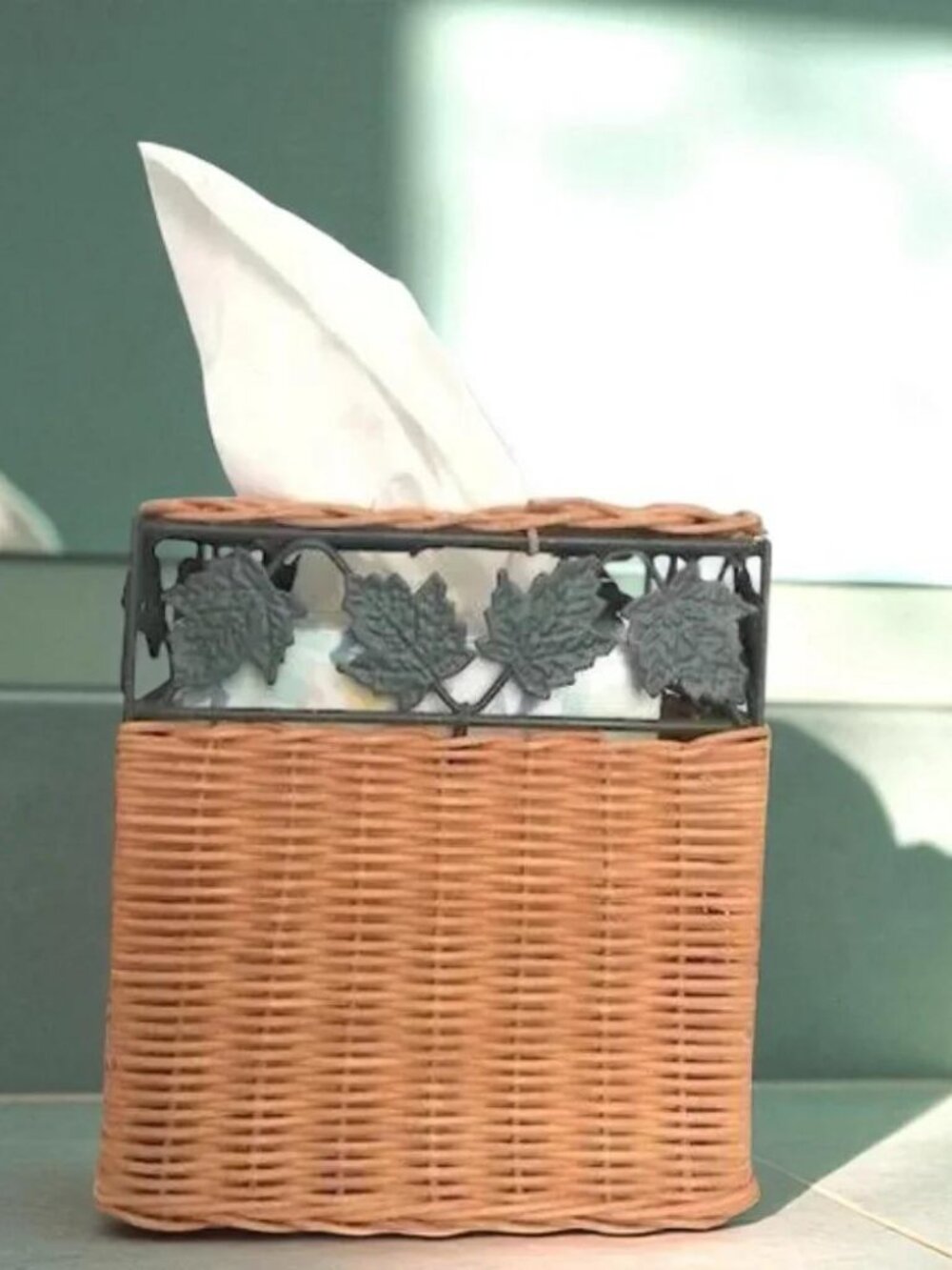 Wicker/Rattan & Metal Ivy Leaf Tissue Box Cover